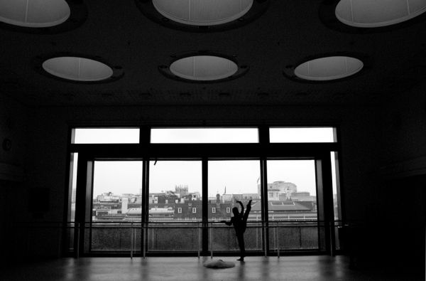 Alina Cojocaru, balerina
Cuvinte cheie: balerina
