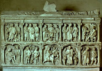 Sarcofag din marmura
Detaliu de pe sarcofagul din marmura al lui Junius Bassus, c. 359, aflat la Vatican.
Cuvinte cheie: sarcofag marmura sculptura bizantina Sarcofag din marmura
Detaliu de pe sarcofagul din marmura al lui Junius Bassus, c. 359, aflat la Vatican.
Cuvinte cheie: sarcofag marmura sculptura bizantina
