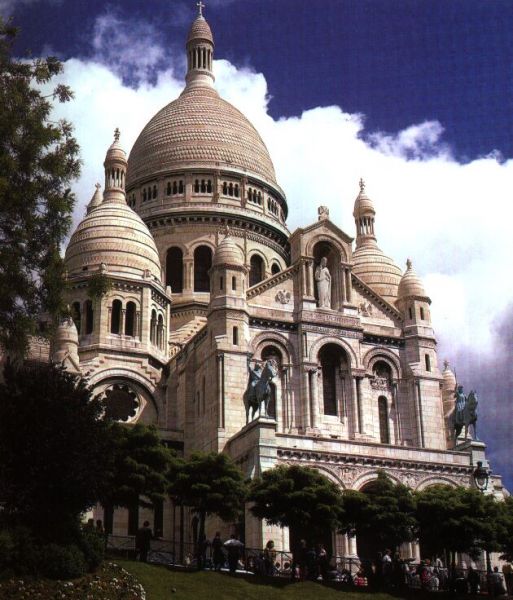 Saint-Front din Perigeux
arhitectura in stil romanic francez
Cuvinte cheie: biserica, romanica, Franta