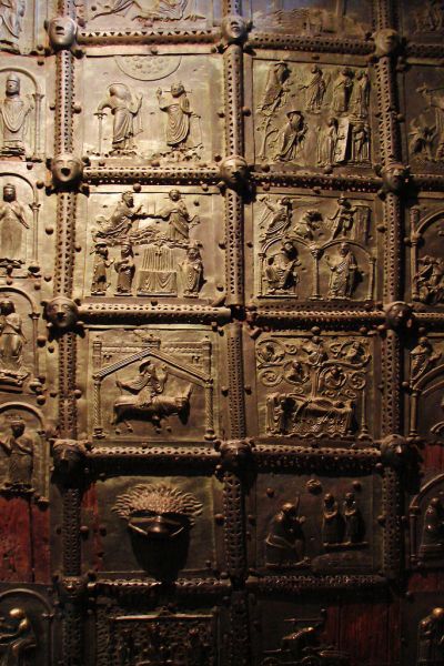 Click pentru imaginea mărită
==============
Biserica San Zeno, Verona
usi de bronz
Cuvinte cheie: sculptura romanica usi bronz San Zeno Verona Biserica San Zeno, Verona
usi de bronz
Cuvinte cheie: sculptura romanica usi bronz San Zeno Verona