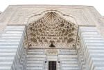 Fișier=Moschee_din_Egipt,_portal.jpg
Mărime=70KiB
Dimensions=685x466
Date added=16.09.2008 Moschee_din_Egipt,_portal.jpg