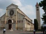 Fișier=San_Zeno_Verona.jpg
Mărime=359KiB
Dimensions=2048x1536
Date added=26.07.2009 San_Zeno_Verona.jpg