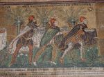 Sant_Apollinare_Nuovo_Ravenna_Balthassar_Melchior_Caspar.jpg