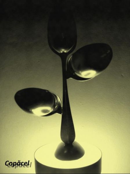 Click pentru imaginea mărită
==============
Copacel
Realizat din lingurite de argint
Cuvinte cheie: ambientala moderna abstracta suprematism copac Copacel
Realizat din lingurite de argint
Cuvinte cheie: ambientala moderna abstracta suprematism copac