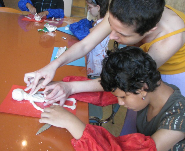 Atelier de creaţie pentru nevăzători la MNAR